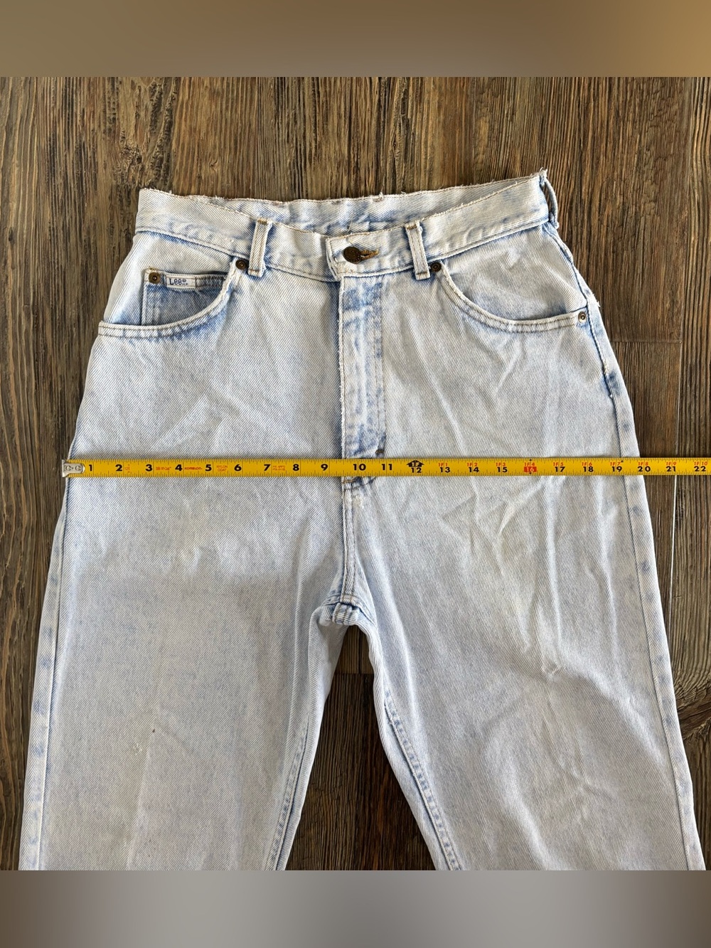*FLAWS* Vtg Lee High Waist Tapered Light Wash Denim Jeans 10L Western Yoke 80s - Picture 8 of 16